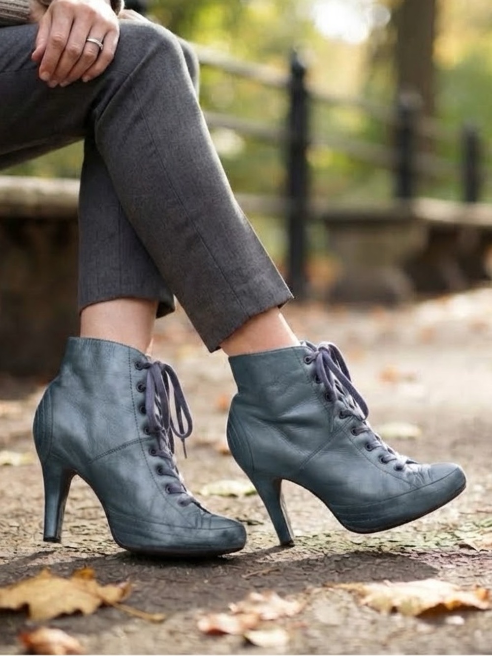 Ash Vintage Nirvana Metallic Leather Lace-Up Heel Booties 36 Indi Sleaze Y2K